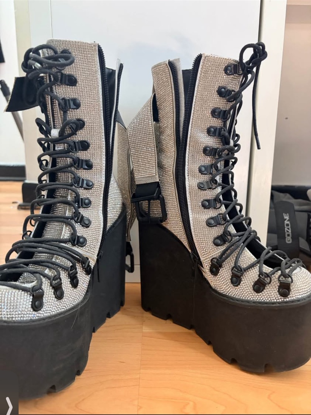 Rhinestone platform boots Dollskill - Picture 2 of 3